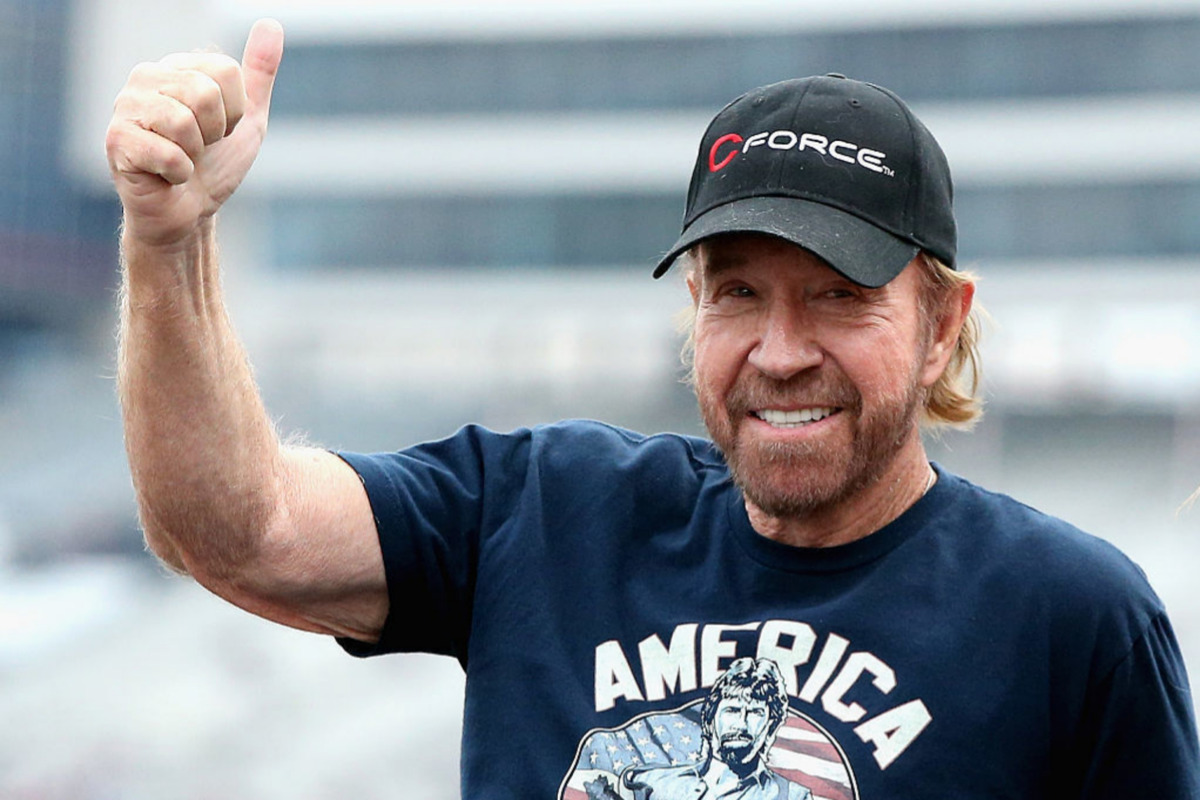 20-chuck-norris-facts-that-defy-reality