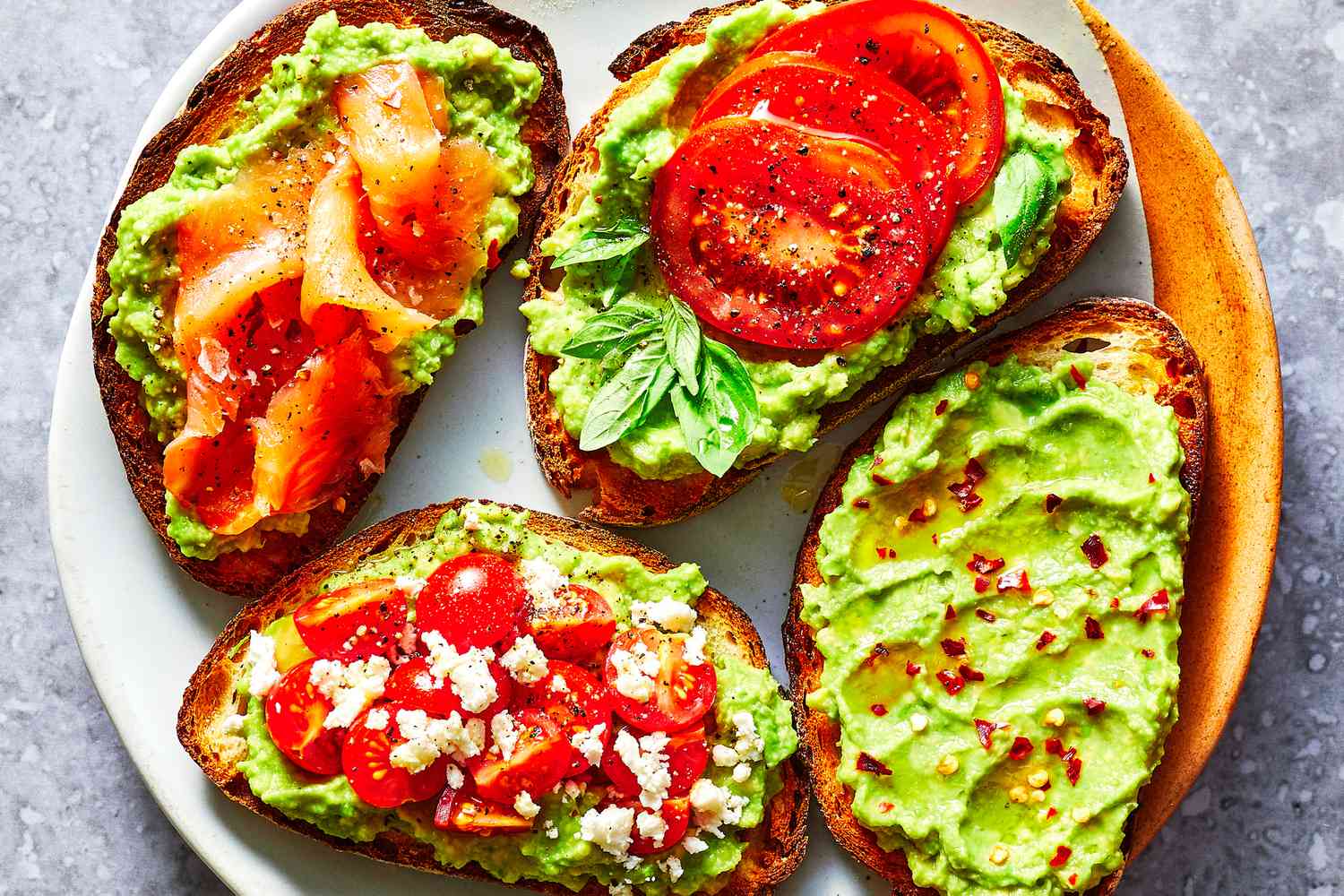 12-health-facts-about-avocado-toast