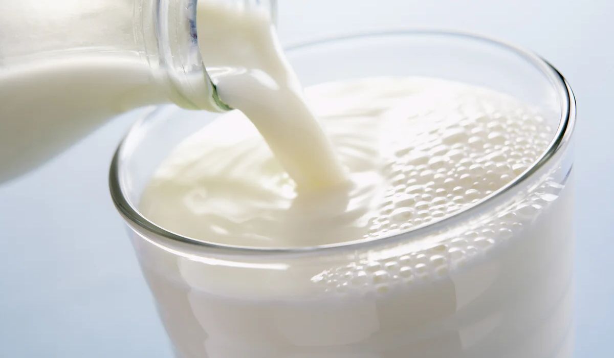 12-must-know-nutrition-facts-about-milk