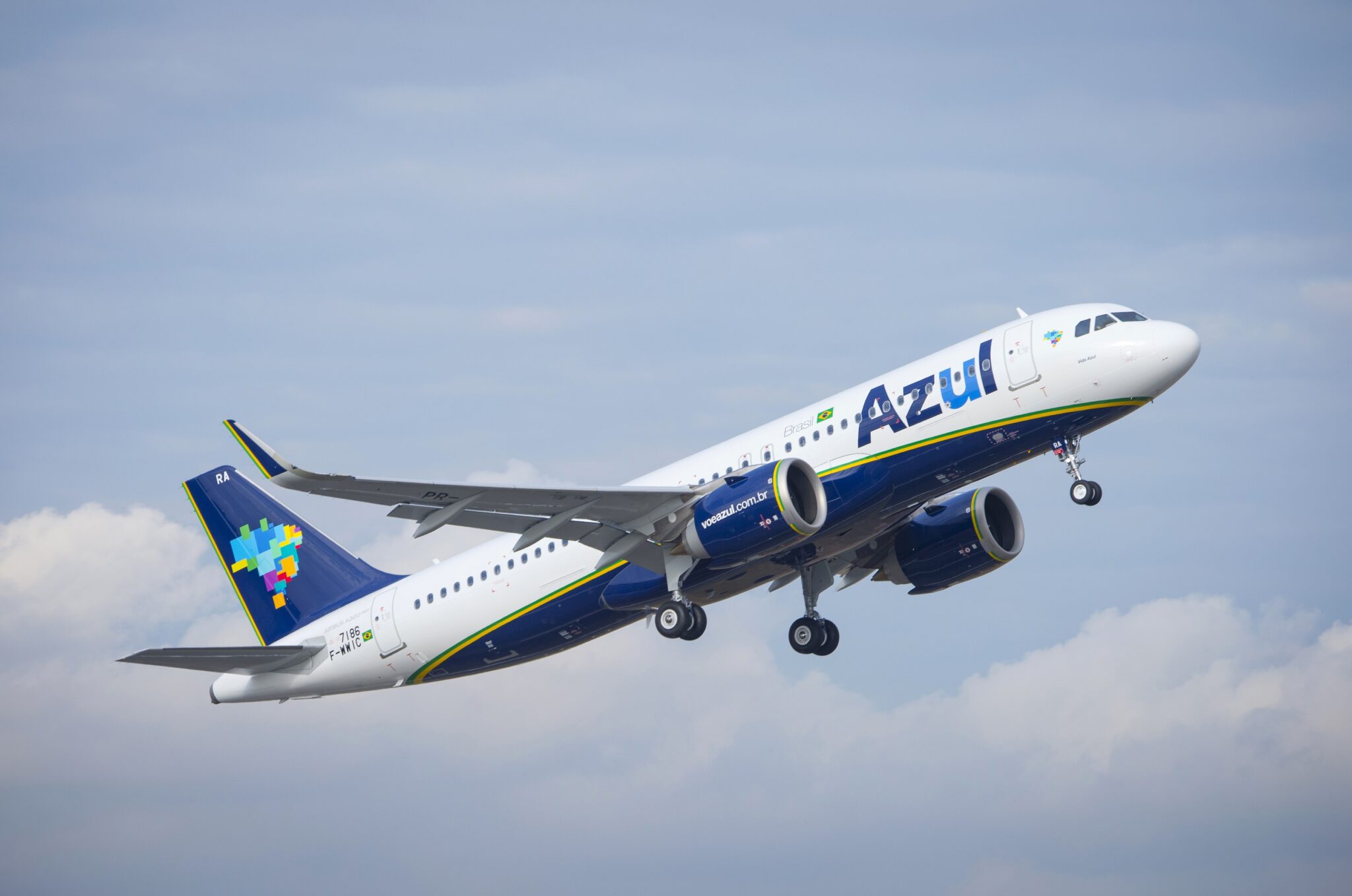 14-facts-about-azul-brazilian-airlines