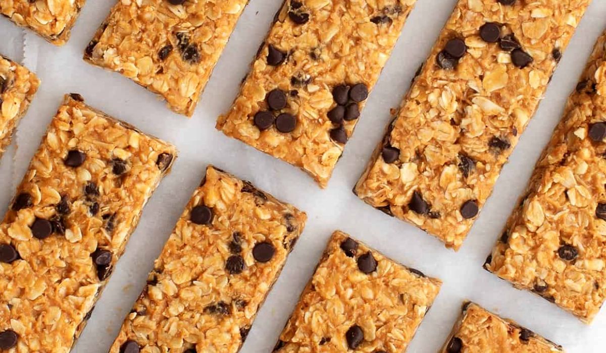 20-crunchy-facts-about-granola-bars