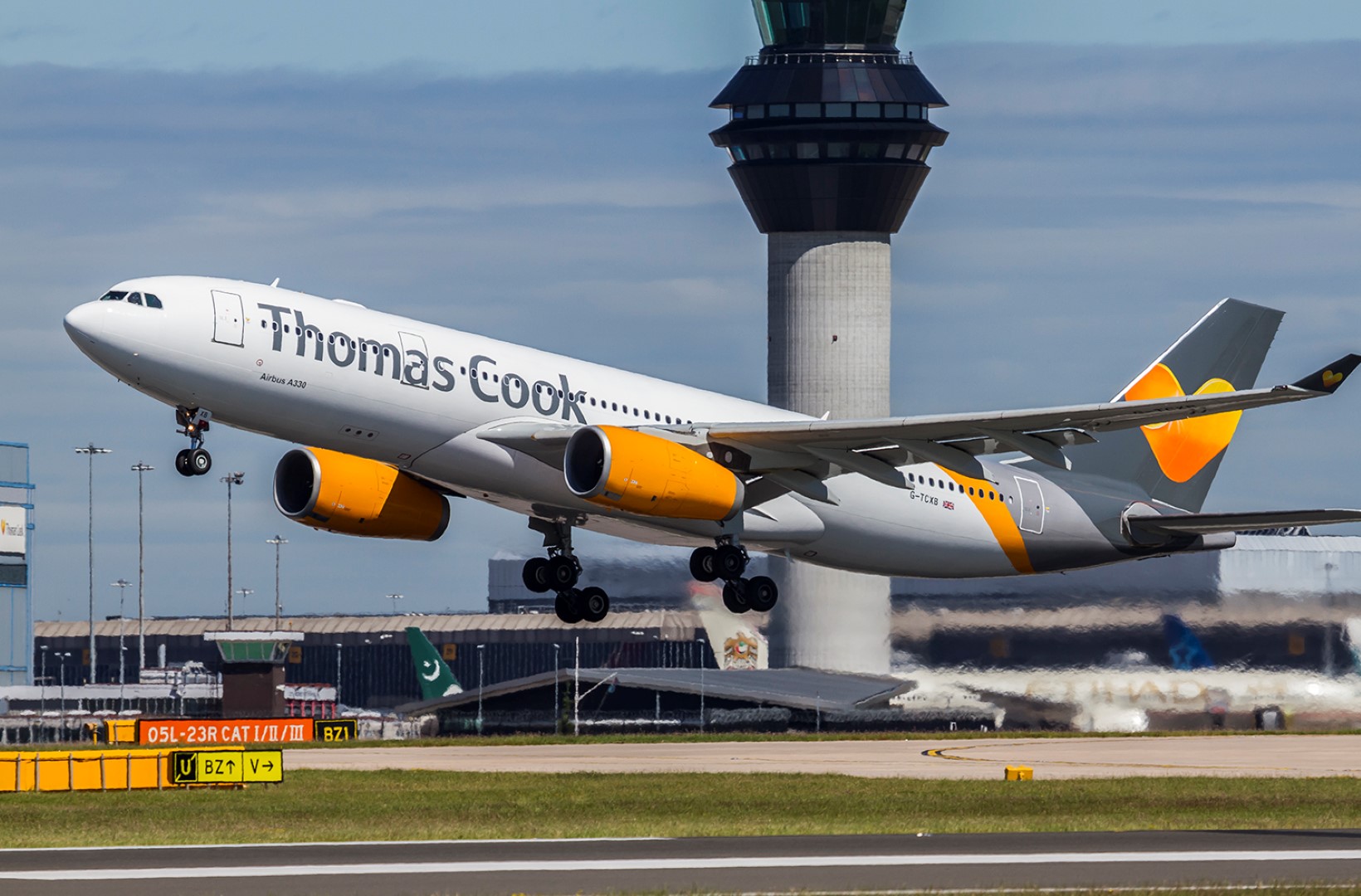 10 Facts About Thomas Cook Airlines - OhMyFacts