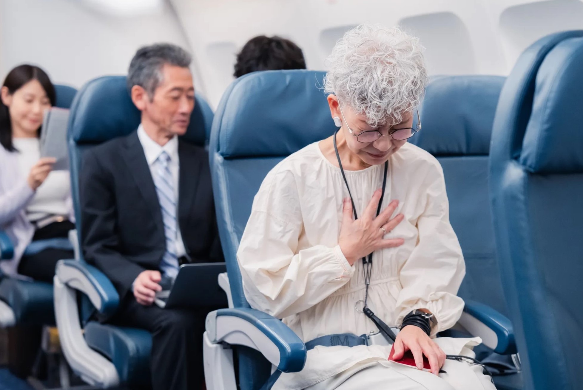 16-facts-about-in-flight-medical-emergencies