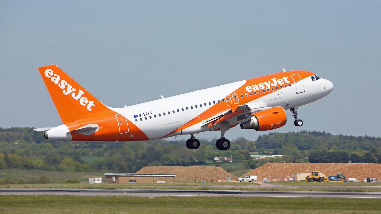 17 Facts About EasyJet - OhMyFacts