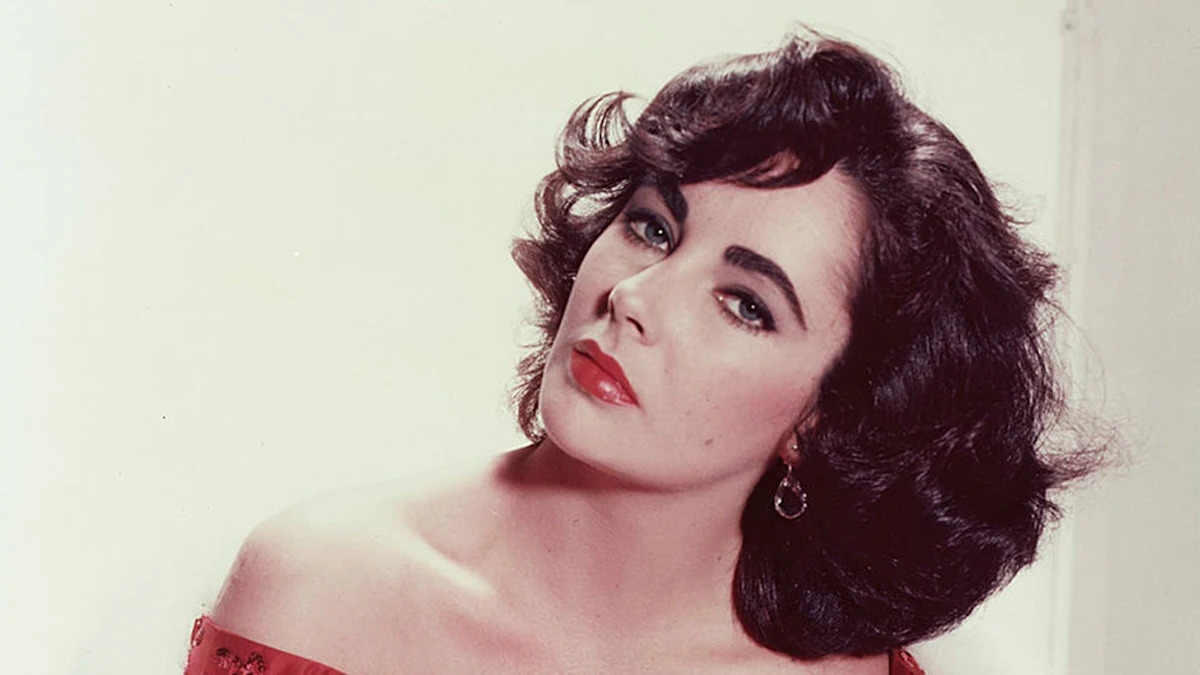 30-facts-about-elizabeth-taylor