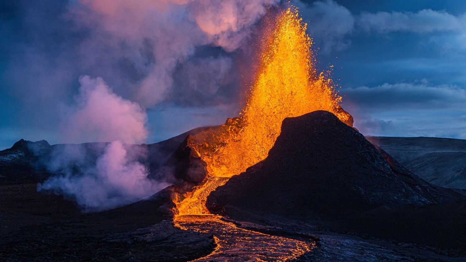 25-facts-about-volcanoes