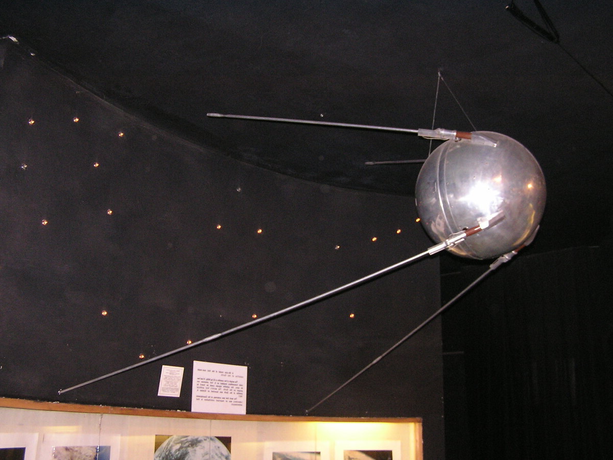 28-facts-about-sputnik-1