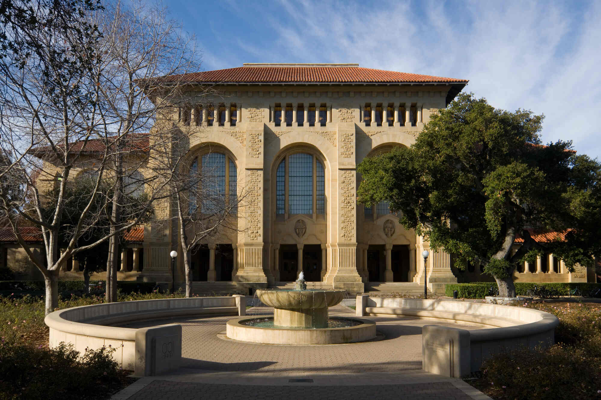 26-facts-about-stanford-university-libraries