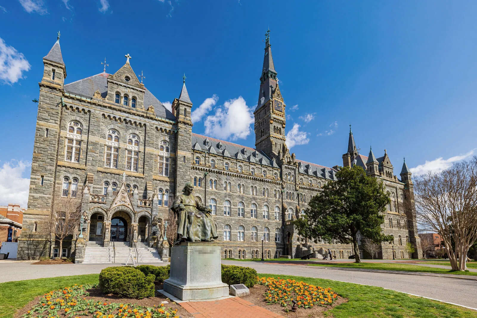 27-facts-about-georgetown-university