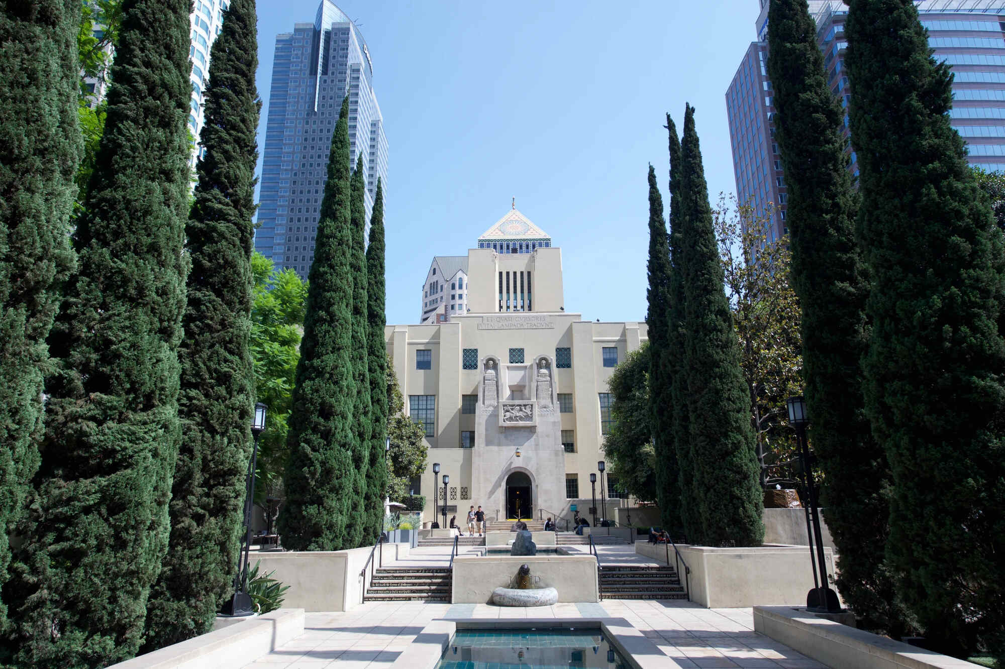 30-facts-about-los-angeles-public-library